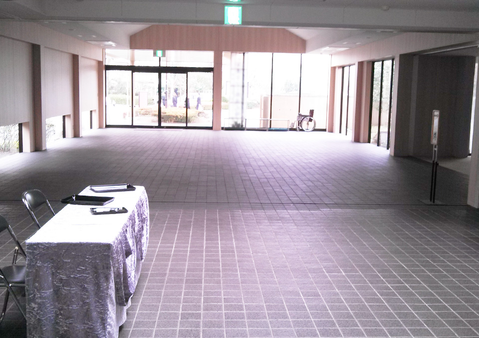 朝霞市葬儀社 アトラスが新座市営墓園斎場を案内する受付
